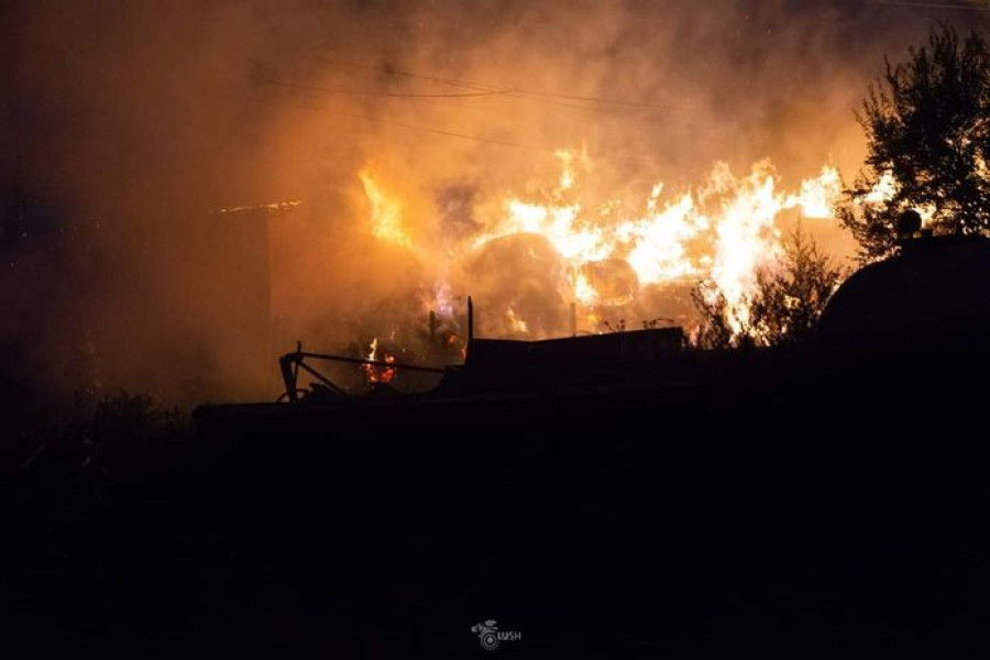 Incendiu de furaje izbucnit după un foc lăsat nesupravegheat la Gorbănești