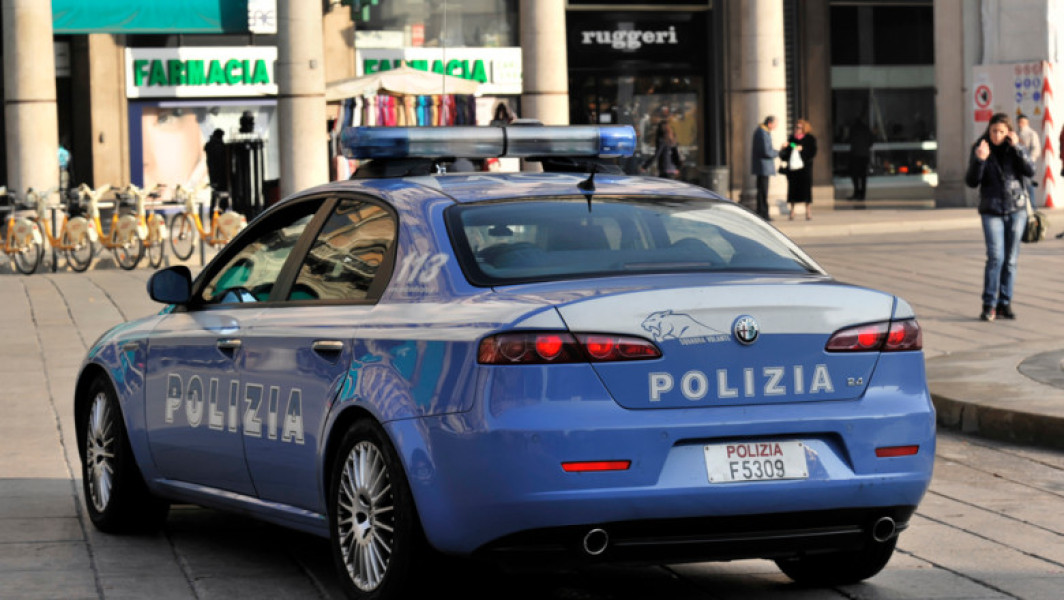 Româncă arestată în Italia după ce a transportat heroină ascunsă în stomac