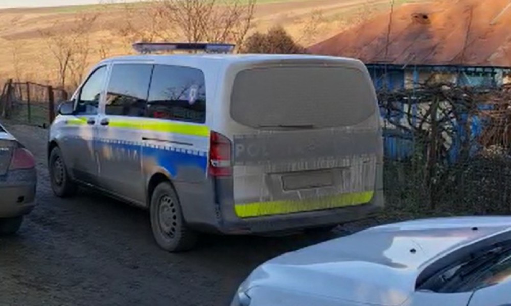 Scandal în comuna Havârna: fost învățător acuzat de agresiune și furt