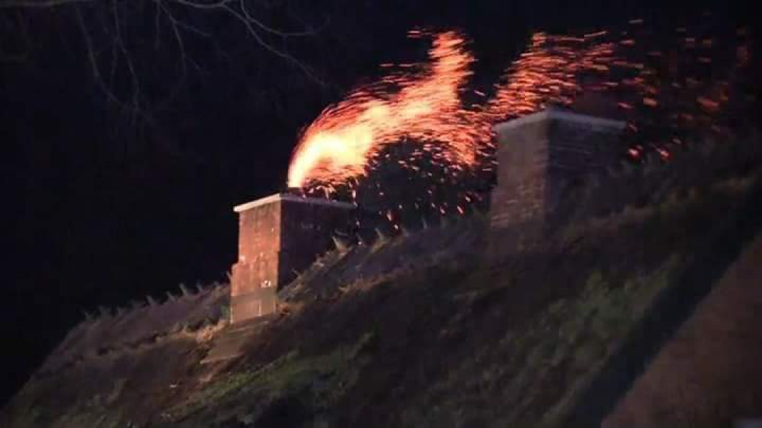 Incendii la case în localitățile Păun și Broșteni din județul Botoșani