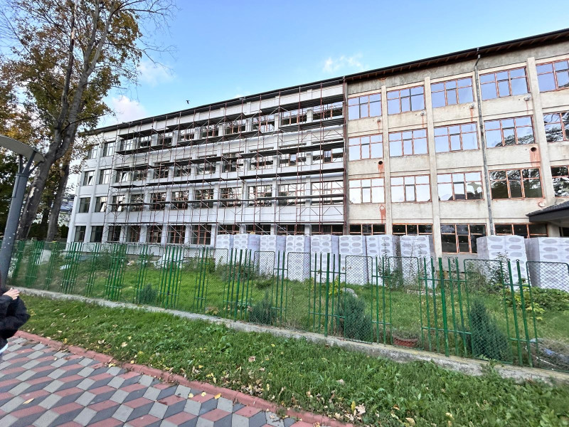 Lucrări urgente la Liceul de Artă Ștefan Luchian din Botoșani din cauza problemelor structurale