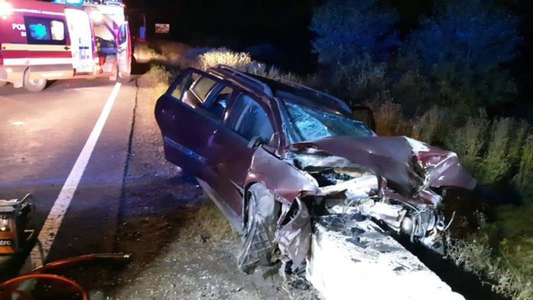 Un copil și tatăl său au fost răniți într-un accident pe Drumul Județean 282, județul Botoșani