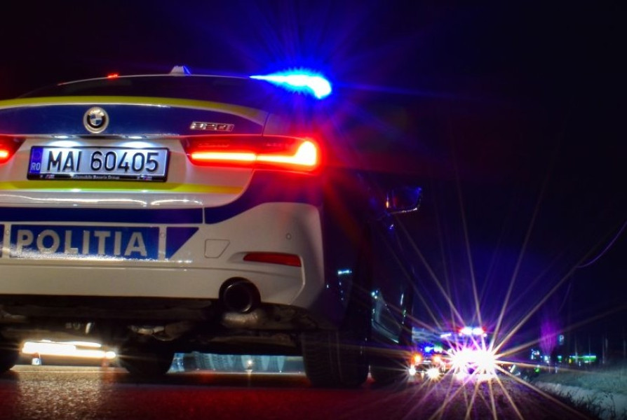 Pieton din Botoșani lovit de două mașini pe DN 17 în Suceava