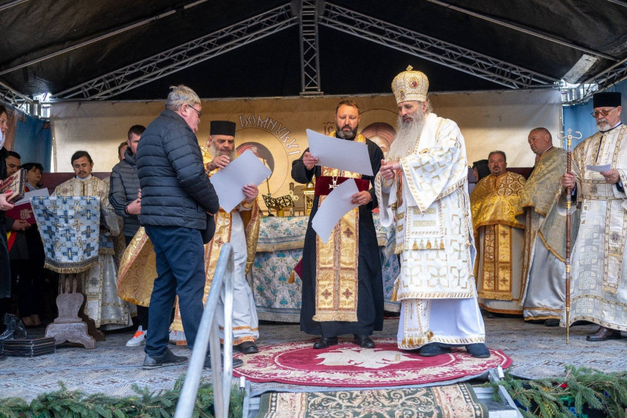 Preot din Botoșani ridicat în rang de mitropolitul Moldovei și Bucovinei