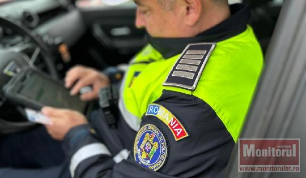 Peste 350 de sancţiuni aplicate în weekend de poliţiştii botoşăneni