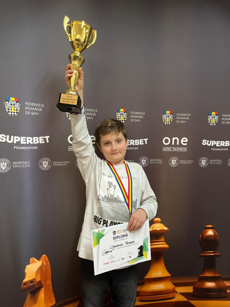 Un copil din Botoșani vicecampion național la șah blitz