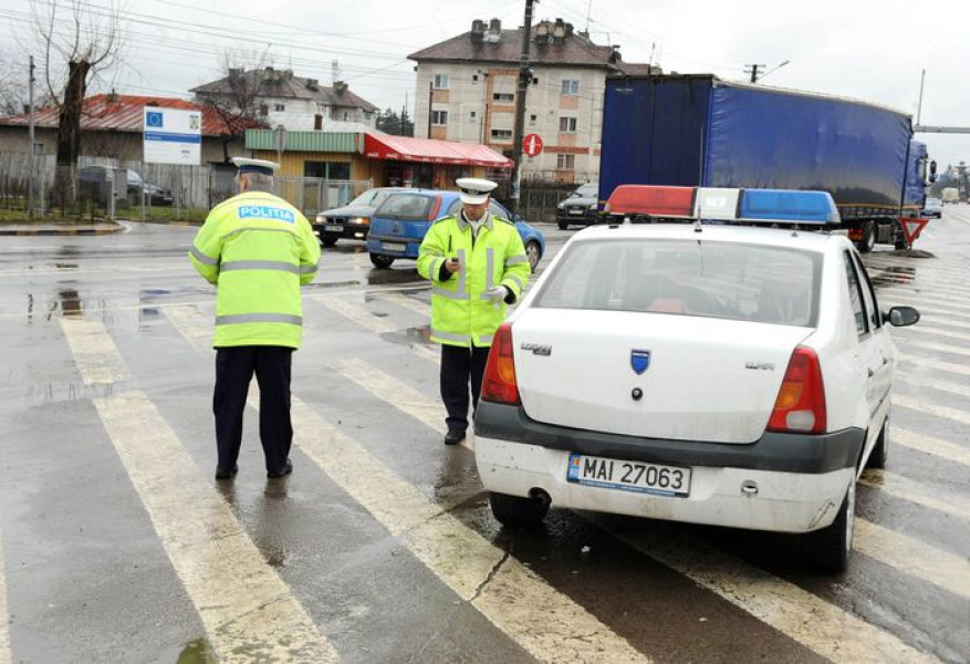 Polițiștii botoșăneni au depistat mai mulți șoferi care încălcau regulile rutiere