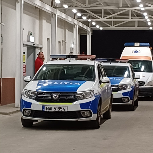 Atac cu toporul la Leorda: doi răniți transportați la spital