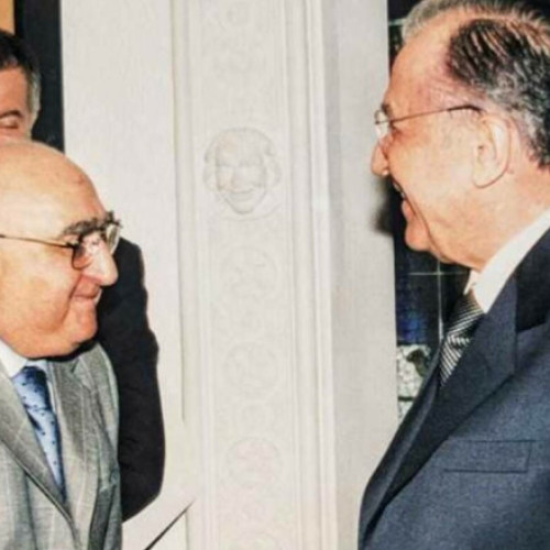 Ion Iliescu aduce un omagiu scriitorului Dinu Săraru după moartea acestuia: "Nemurirea lui e garantată