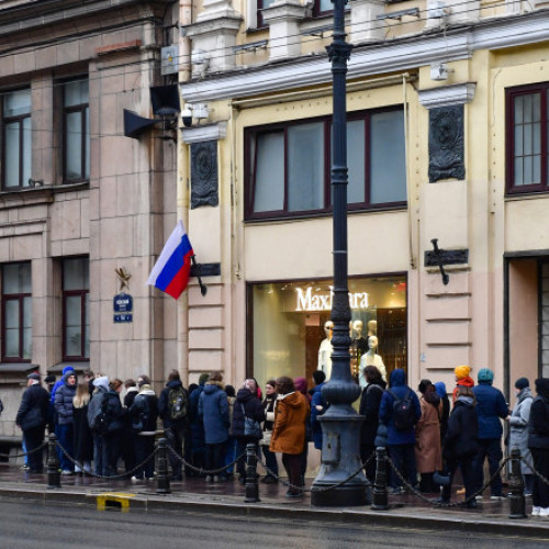 Prânzul împotriva lui Putin - Rușii protestează prin vot iar văduva fostului opozant Aleksei Navalnîi îndeamnă la acțiune în Rusia și în străinătate