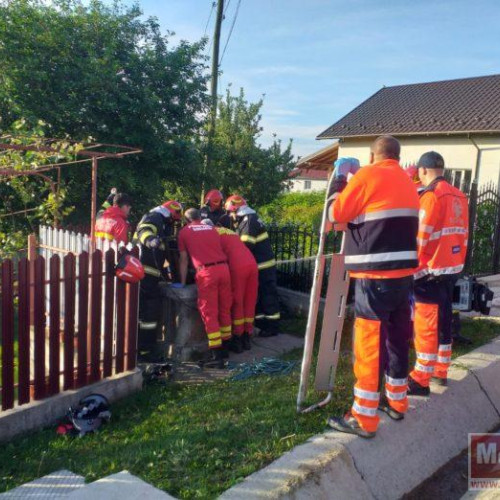 Un bărbat de 65 de ani din Dorohoi, salvat de pompieri dintr-o fântână după a doua tentativă de sinucidere.