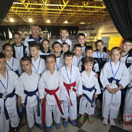 Performanțe remarcabile ale botoșănenilor de la CS Pamphil Center în Cupa României la Karate Shotokan Esku (VIDEO + FOTO) - Cinci medalii de aur pentru sportivii pregătiți de Cătălin Pamfil la Sala Sporturilor din Buzău. La competiția națională au participat și elevi de la alte cluburi de karate din țară și au fost stabilite criteriile de selecție pentru lotul național la Campionatul Mondial de Karate Goju Ryu