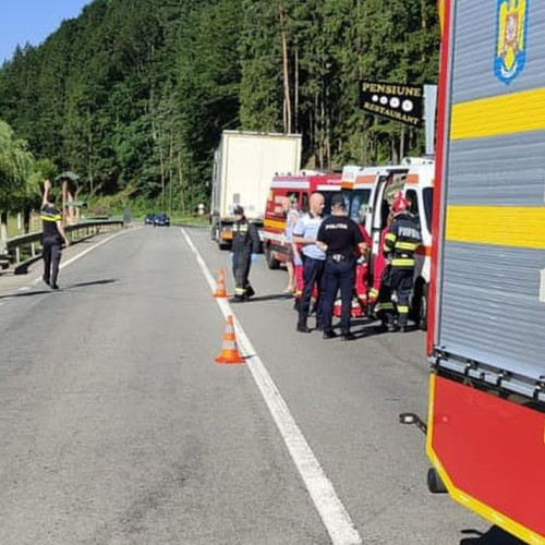 Tragedie pe DN 17: Un bărbat din Botoșani a murit după ce a fost lovit de un camion